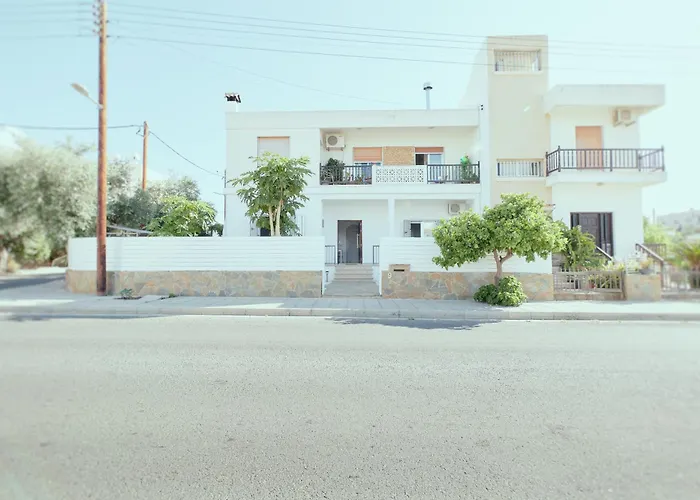 アパート Citrus & Sun Luxury パ フォス